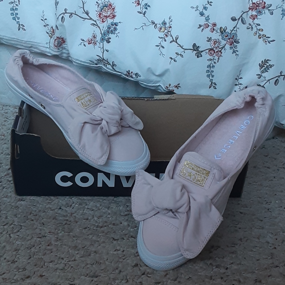 Slip On Bow Converse